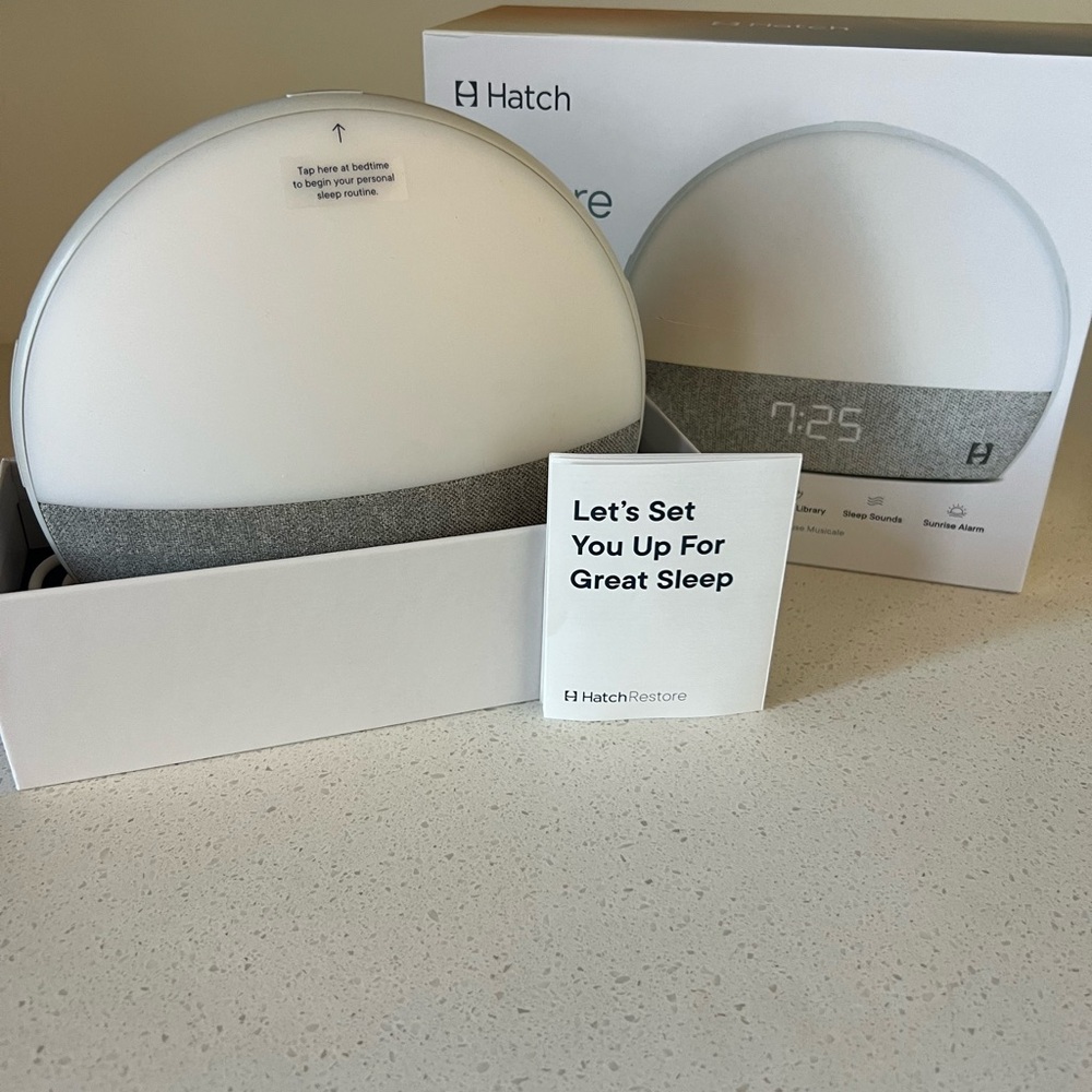 Hatch Restore Sleep Assistant - White and Gray
